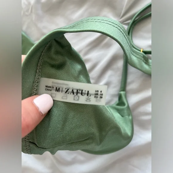 zaful/shein medium green bikini top - Picture 4 of 6